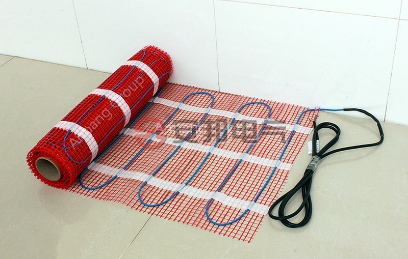 高温200 w /㎡发热地席红色(图1) 高温200 w /㎡发热地席红色(图1)